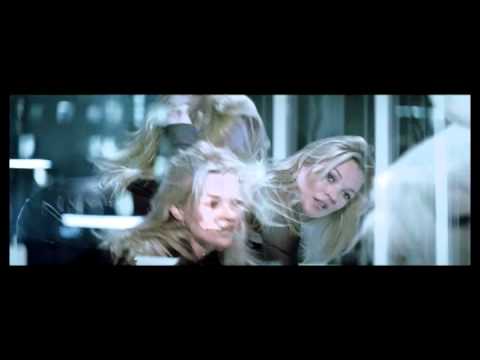 BASEMENT "Dream Collection" con Kate Moss