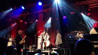 Kamasi Washington - Miles Mosley solo (Kraków 22.05.18)