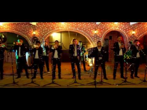 Banda La Nueva Clave De Oro - El Meño (Video) (En Vivo)