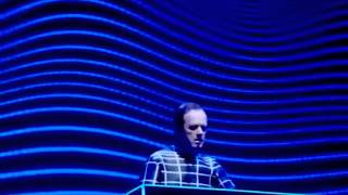 Kraftwerk - La forme - MultiCam - Dusseldorf 2013