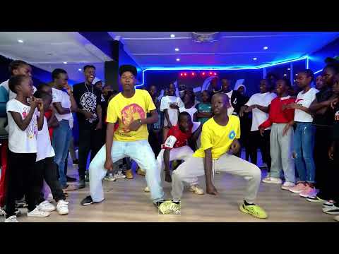 Badd Gyal - DJ Hard2def & left side (Dance video) by kibra golden dancers