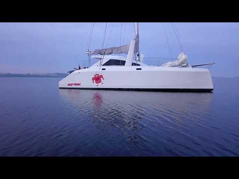 Sailing Wild Thing - Schionning Arrow 1200 light and fast Catamaran