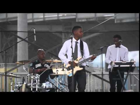 KABIZA vélodrome de gourdeliane BAIE MAHAULT le 27 SEPTEMBRE 2015