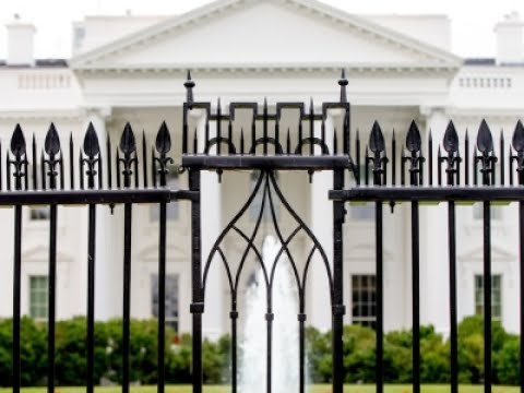 Analysis: Turbulent Week in the White House