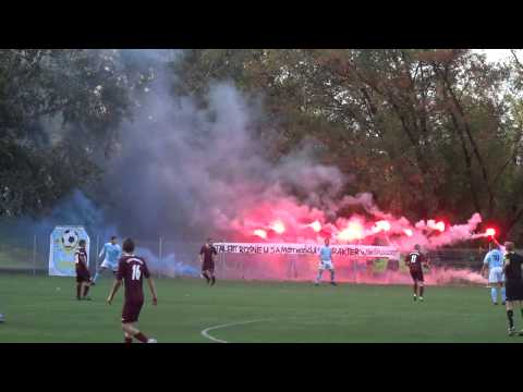 Pierwsza oprawa kibiców Coco Jambo Warszawa.