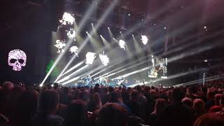 Chinaski - Punčocháče - Praha, O2 arena, 16.11.2017 Chinaski - Punčocháče - Praha, O2 arena, 16.11.2017