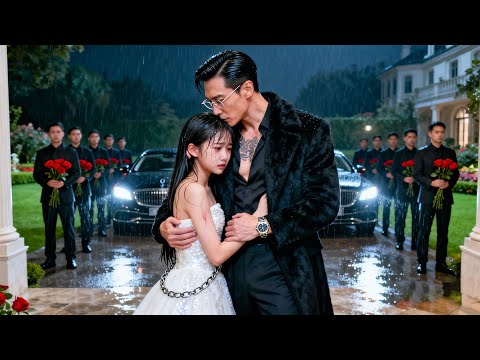 Betrayed, she marries abstinent CEO! Addicted to her scent, he dotes every night!