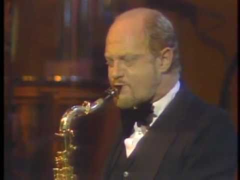 Live- Mancini-Charlie's Angels Theme-stereo 1980