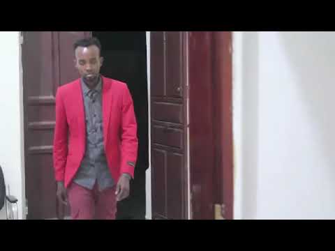 Ninkii dhiiranaan jiray waqtigaa dhantaaloo Dhexaan itaalkey amba dhaban adeeygoo