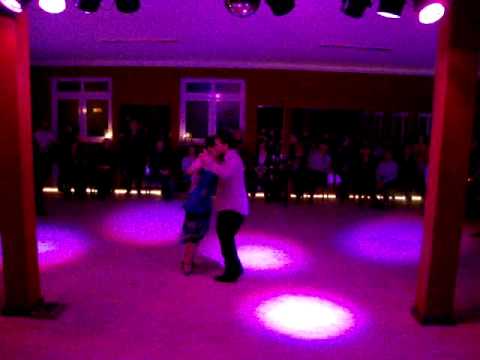  Alejandro Hermida  and  Nayla Vacca  are  dancing  to  the  milonga  "  No Hay Tierra Como La Mia  "