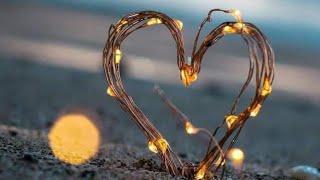 Download lagu Erna Sari - Di Awan mp3 Download lagu Erna Sari - Di Awan mp3