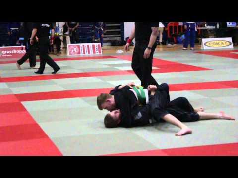 Patrick Deasy [De La Riva Ireland] vs Peter Fogarty [ECJJA] - Irish Open 2015