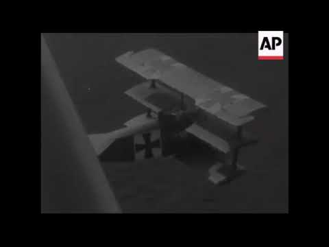 Fokker Dr.I replica in flight (1 Aug 1966)