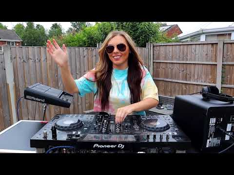 Stephani B - 20 minute summer mix - live from the garden 2023