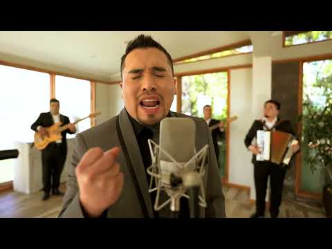 Emmanuel Garcés -  Está Aquí - Video clip Oficial 4K