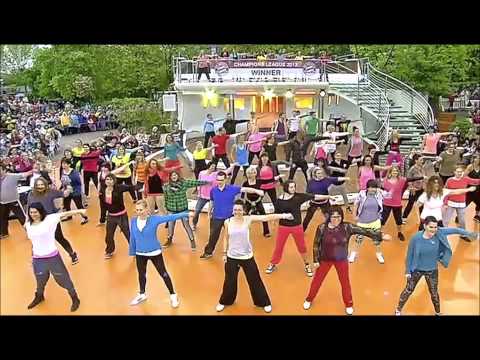 The Cry'n Strings   Es ist Fernsehgartenzeit