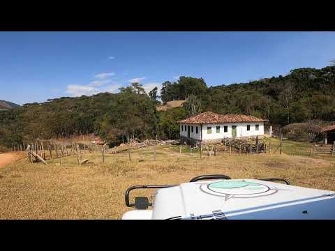 Casa de pau a pique em Gonçalves/MG