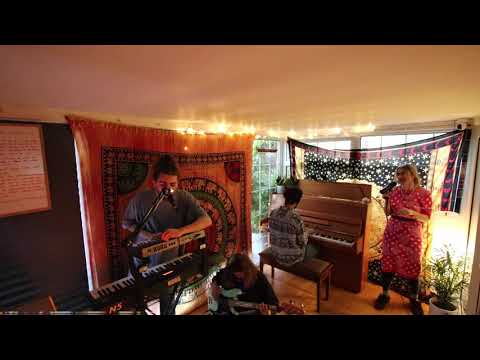 Hemai - Love Dancer (feat. FiFi Robo) LIVE