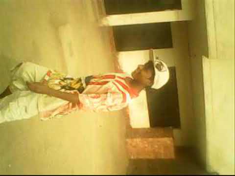 sacando el polo a tini del trebol