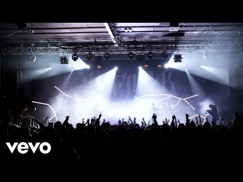 Hot Milk - ZONED OUT/OVER YOUR DEAD BODY (Live at Manchester Academy)