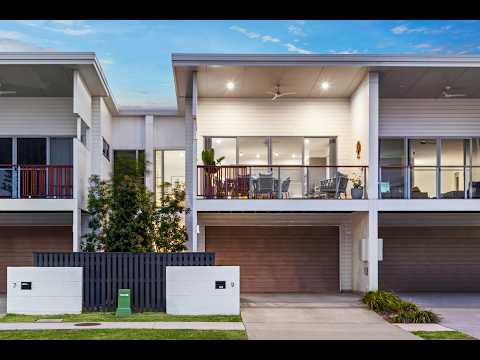 Address Withheld, Newport, QLD 4020, 4 कमरे, 2 बाथरूम, Townhouse