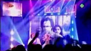Marco Borsato &amp; Sita - Lopen op het Water (Live @ TOTP-NL)