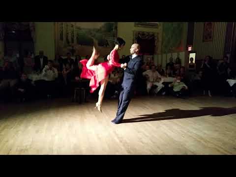 Argentine tango: Pelando Variacion NYC finals - Orlando Reyes & Adriana Salgado