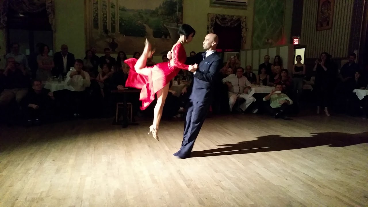 Argentine tango: Pelando Variacion NYC finals - Orlando Reyes & Adriana Salgado