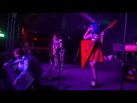 Red Elvises in Mundelein, IL 9/30/2017