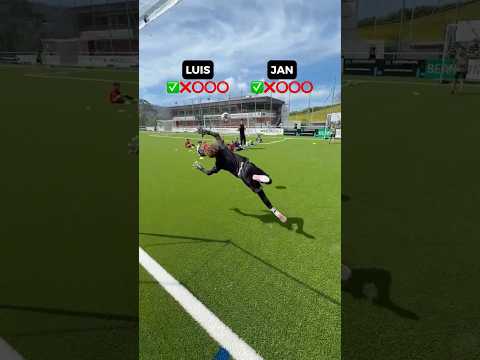 What a Comeback😳🧤 #gripmode #football #goalkeeper