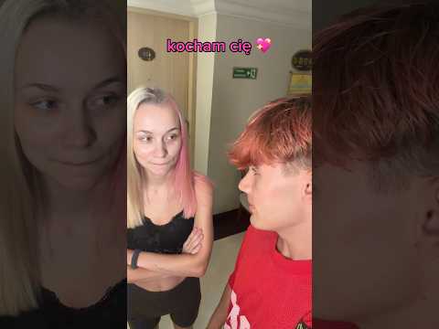 mówię znajomym, że ich kocham i zobaczę jak zareagują 😆❤️