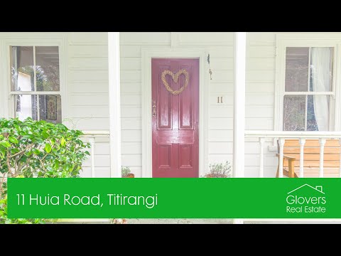 11 Huia Road, Titirangi