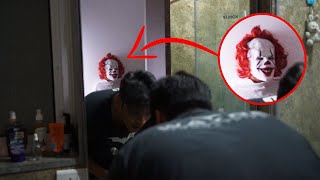 i found KILLER CLOWN in my BATHROOM (McDonald's Horror Game)