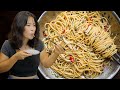 Spicy Garlic Mushroom Noodles Recipe To Cheer Up Your Mood