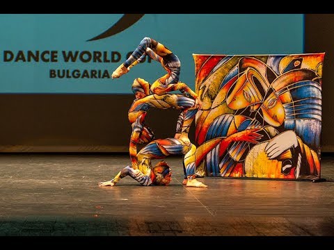 Acro Dance -Trio "Picasso".