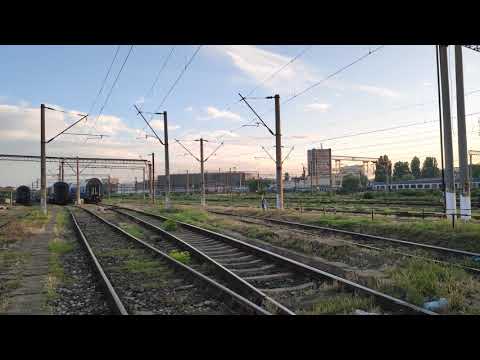 TREN REGIO CALATORI TRECE PRIN VITEZA PRIN BUCURESTI TRIAJ  - 14 MAI 2021