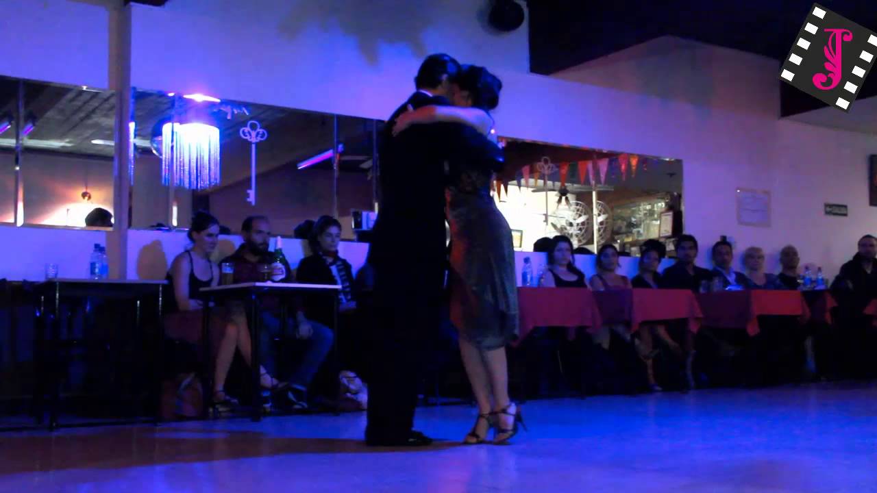 JULIAN VILARDO y DANIELA BARRIA en MILONGA10 02/03