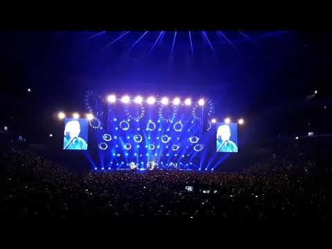 03 Jdou po mně jdou - Jaromír Nohavica ( O2 Arena 2017 )