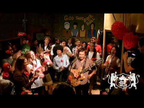 The Features "Thursday" (Lake Fever Sessions)