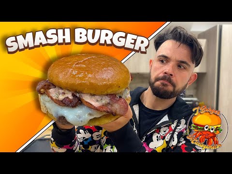 il CrispyCiccioSmashBurger , Con Bacon e Pecorino Filante!