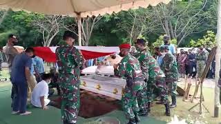 Download lagu Prosesi pemakaman Jendral TNI purnawirawan Djoko Santoso mp3 Download lagu Prosesi pemakaman Jendral TNI purnawirawan Djoko Santoso mp3