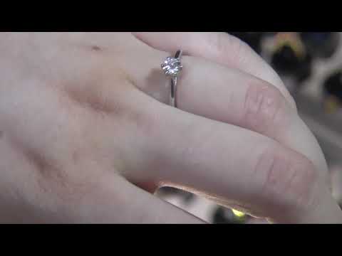 DR027 Solitaire Diamond Engagement Ring