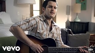 Easton Corbin - I Can&#39;t Love You Back (Official Music Video)