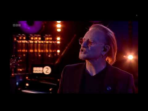 U2's Edge and Bono sing Vertigo with Orchestra