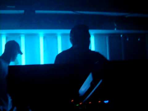 Roger Shah & Signum - Healesville Sanctuary By Leon Bolier @ Streamlined 26-12-2009