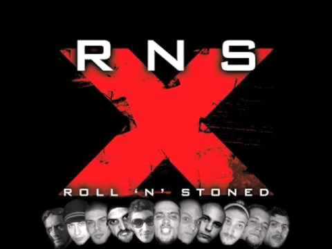 supreme - kinoumenh ammos (couple)