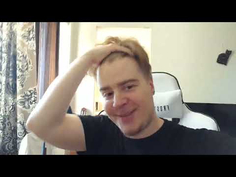 Aamusekoilua, kasvien ja kirjanhyllyn esittelyä jee