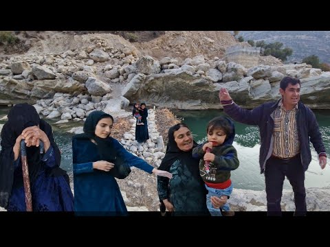 Khadija in the village: secrets that are still unknown! 🔍🌾