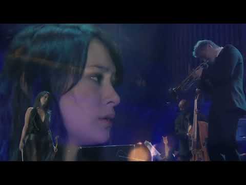 Emmanuel - Lucia Micarelli | CHRIS BOTTI IN BOSTON