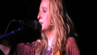 Melissa Etheridge  NJ 7-16-10  Only Love (banter before song)
